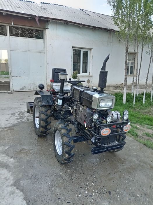 Zubr 1105 minutraktor