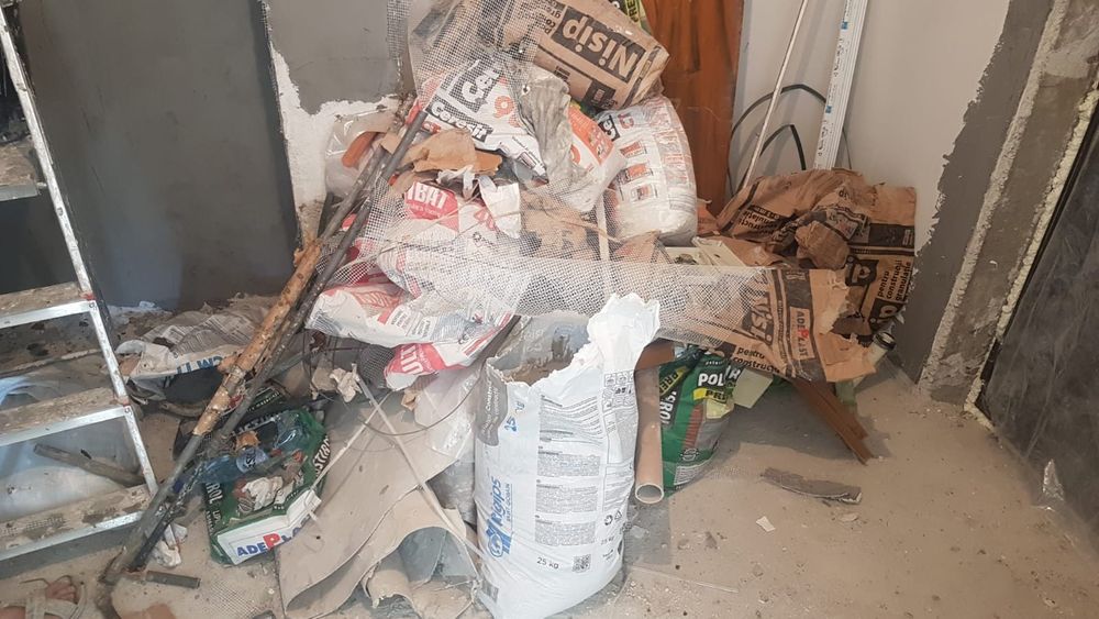 Transport moloz/Debarasare apartamente