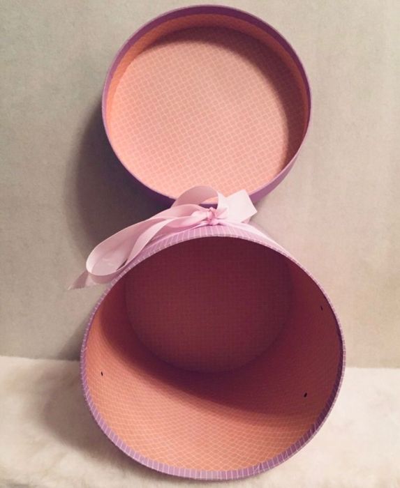 Коробка подарочная