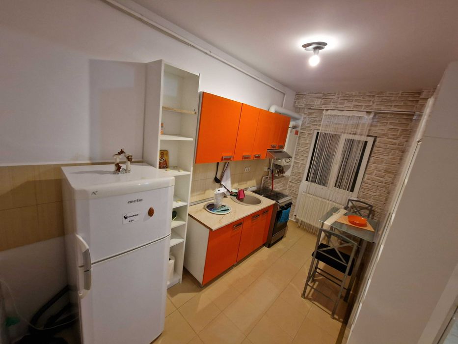 Garsoniera de inchiriat MIlitari Residence Ballroom