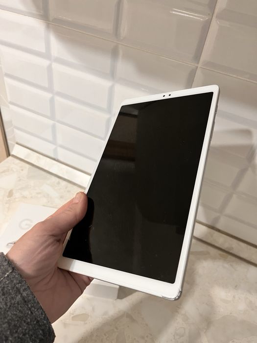 Продам galaxy tab a7 lite