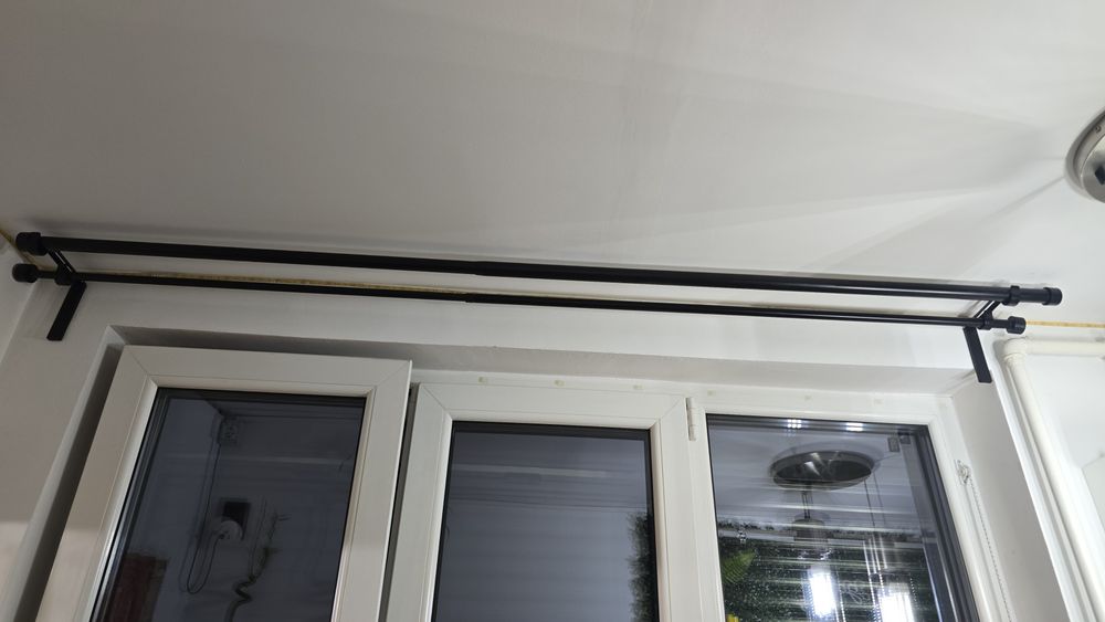 Lustra 5 becuri cu lemn, calorifer 160 m, draperie telescopica
