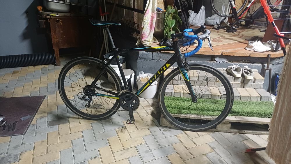 Продам велосипед Giant SCR 1 2018