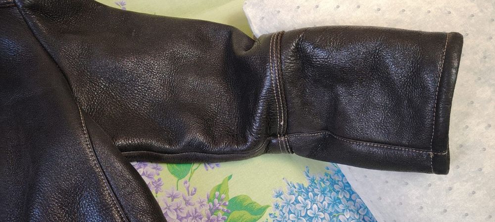 Продам новую дубленку 52 размер