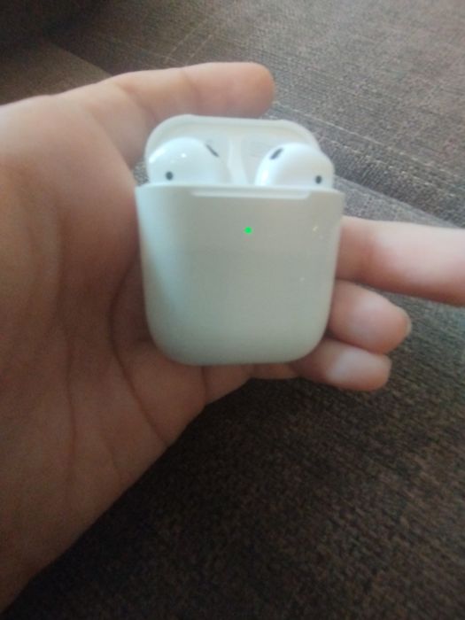 AirPods 2-го поколения
