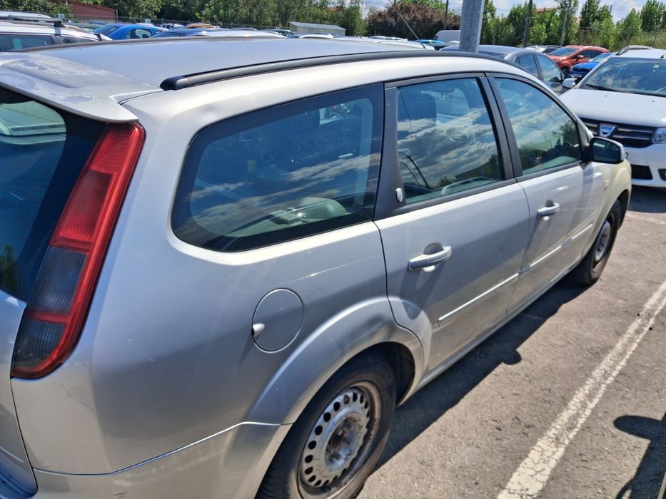 Ford focus ghia 2005