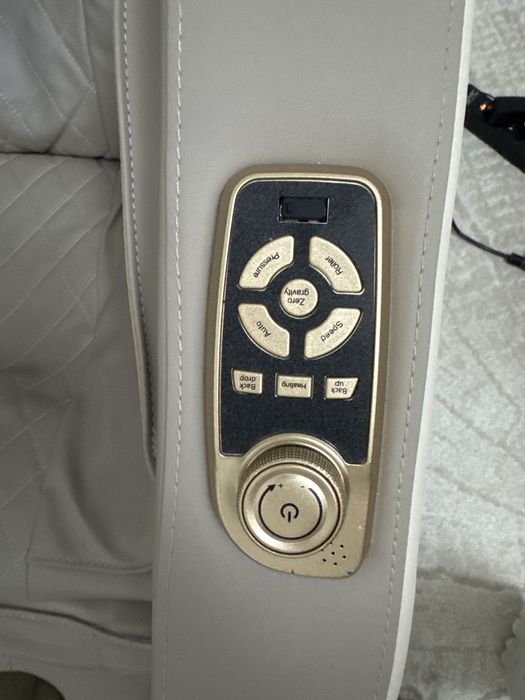 массажное кресло