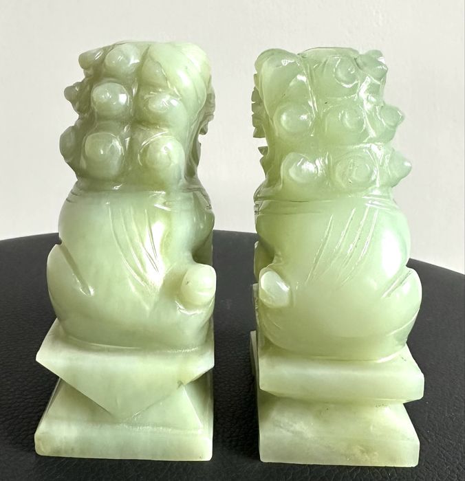 Lei jad originali, sculptura manuala in cristal, restaurant bar