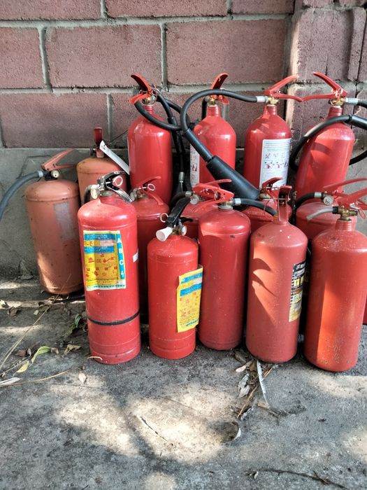 Огнетушитель бу..