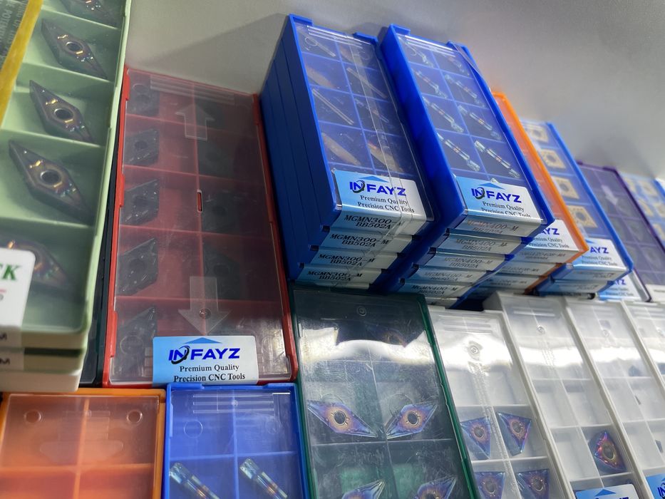 Токарный резецлар Акцияда 25х25 нархи 70.000 пластина напайка INSERT