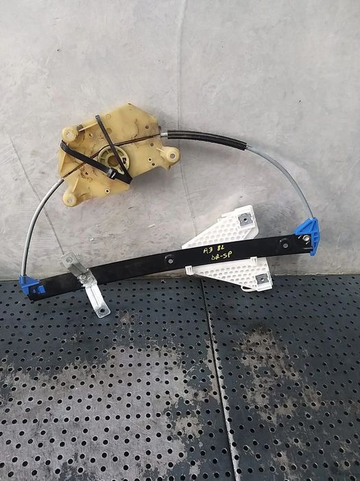 Macara geam electric dreapta spate audi a3 8l