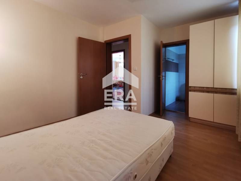 Продава се Къща в с. Кошарица, Област Бургас - 212 кв.м за 1180 €/кв.м - Снимка #9