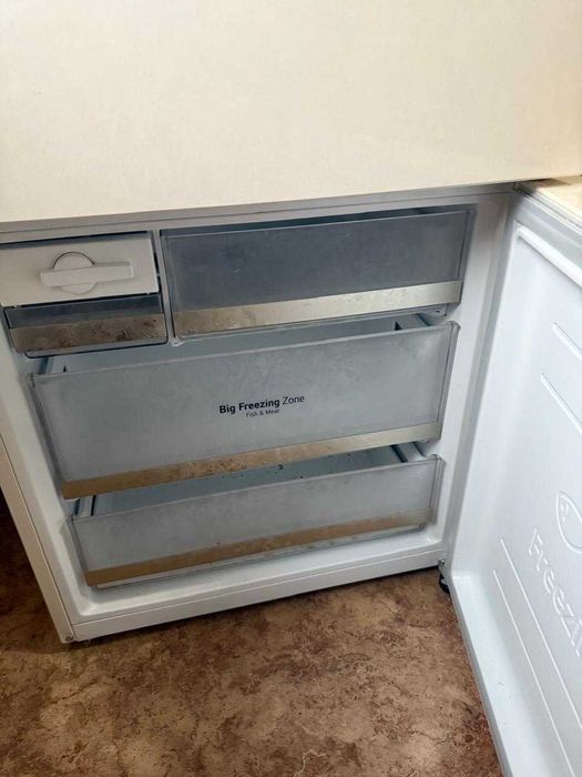 Холодильник - в идеальном состоянии