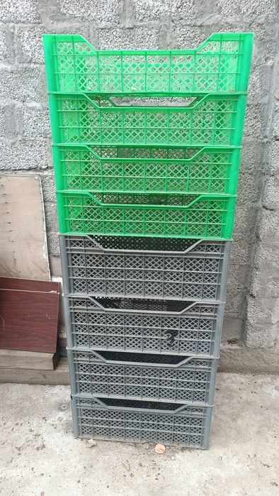 Ящик пластмассовый продается