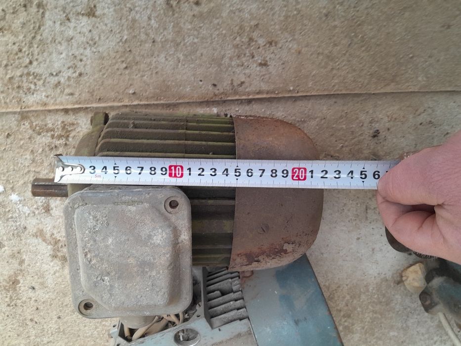 Продам электодвигатель