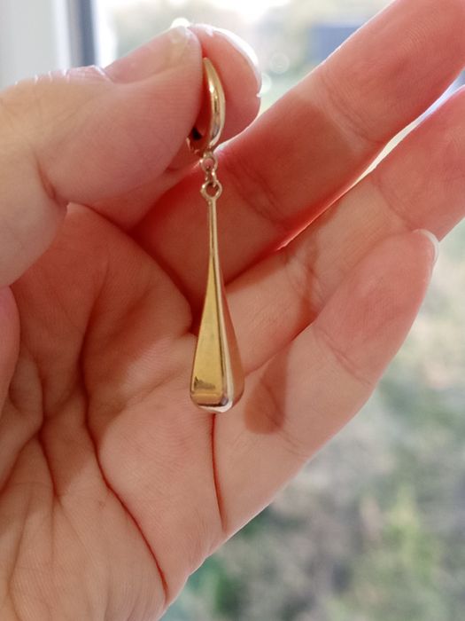 Золотые висячие серьги