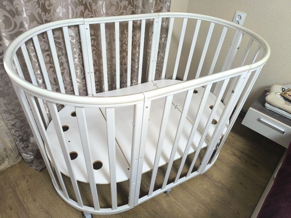 Продам кроватку трансформер 5 в 1