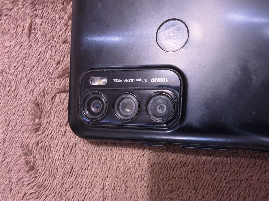 Смартфон Моторола g60