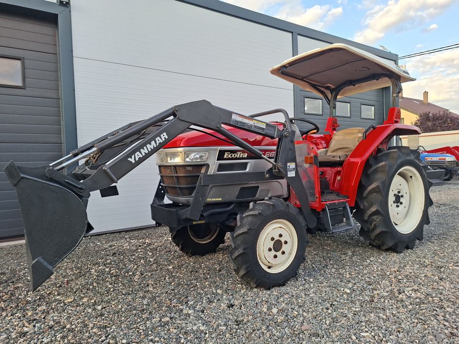 Tractor japonez kubota yanmar US27cp 4x4 Model 2009