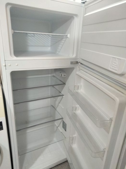 Холодильник Midea