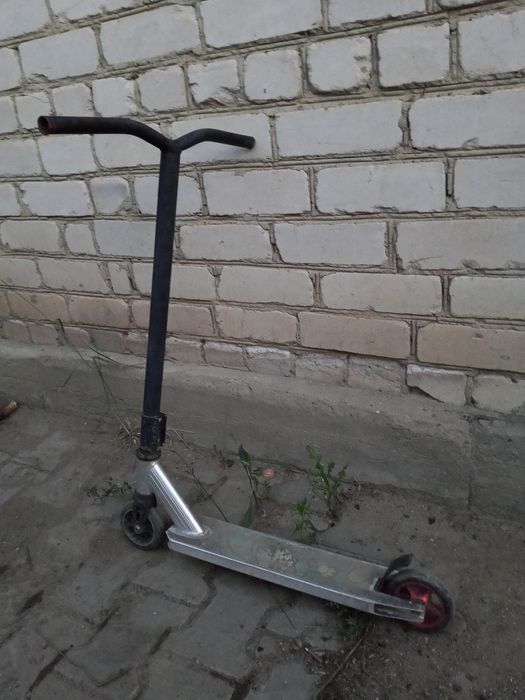 Старый самокат ыы