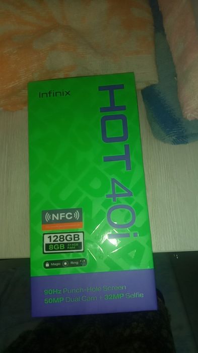 Xiaomi 12 lite 6/128 и INFINIX HOT 40 I 8/128