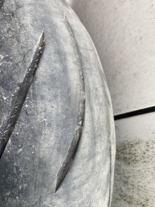 Продавам гуми Bridgestone Battlax S21R