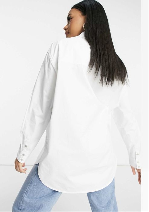 Calvin Klein  бяла риза номер S