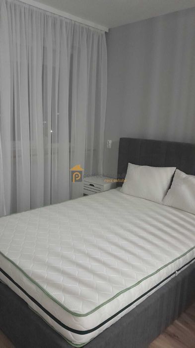 Дава се под наем Тристаен апартамент в Пловдив, Център - 80 кв.м за 550 € - Снимка #6