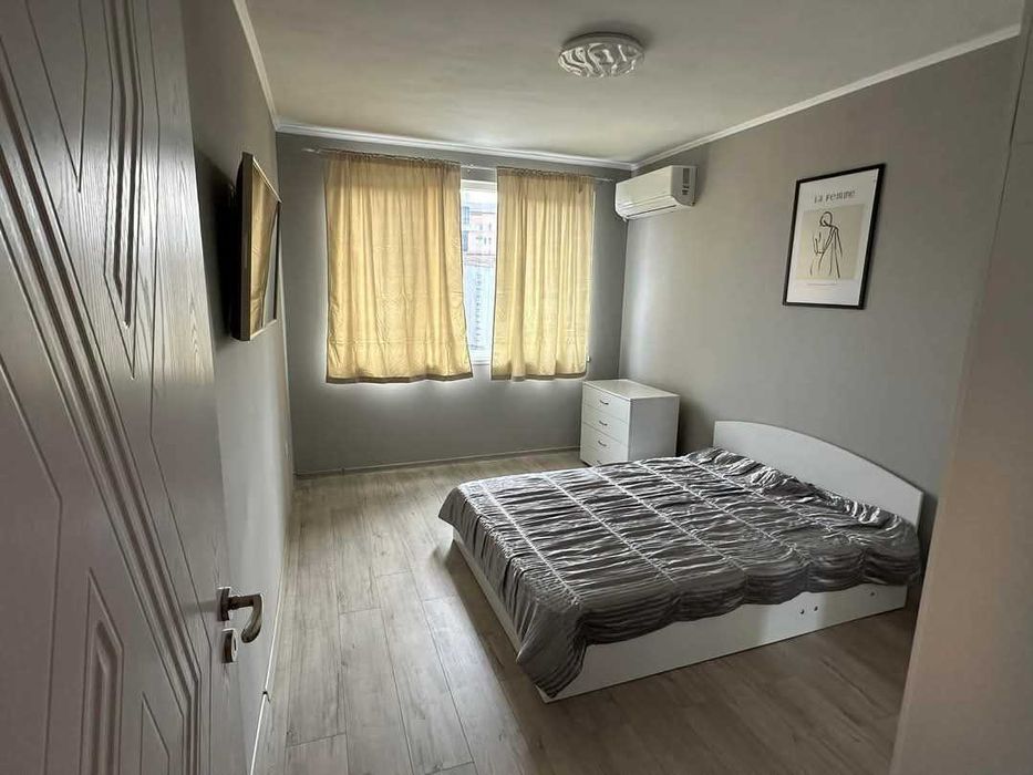 Дава се под наем Тристаен апартамент в Добрич, ЖП Гара - 80 кв.м за 306 € - Снимка #7