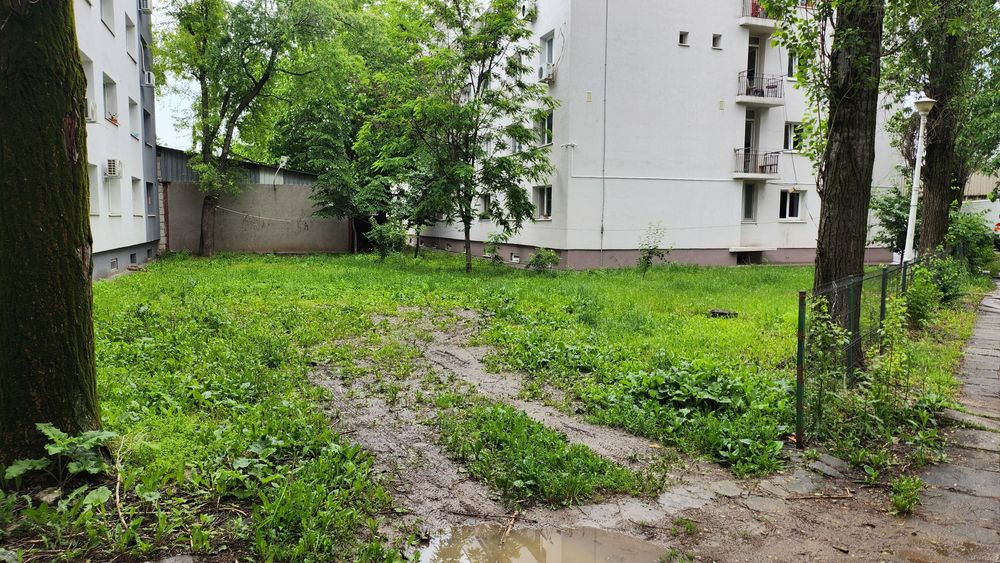 Vand teren militari ,Păcii str Valea cascadelor