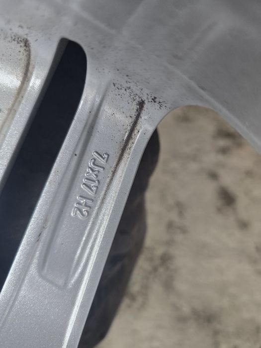 Jante aliaj originale r17 pt Mercedes C class