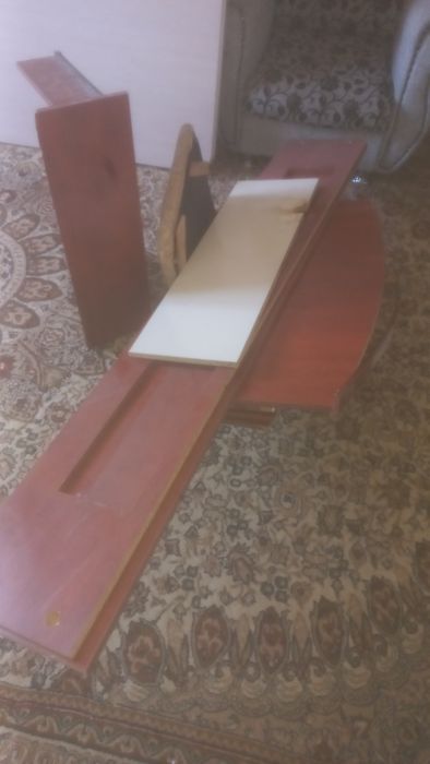 Дерево мебель запчасти даю даром