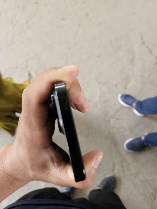 iphon 14pro max narxi 7milyon . Karobkaski yuq