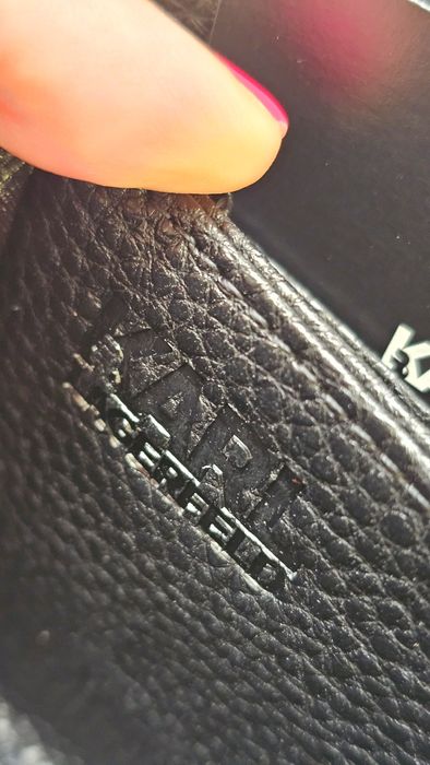 Портфейл на Karl Lagerfeld естествена кожа