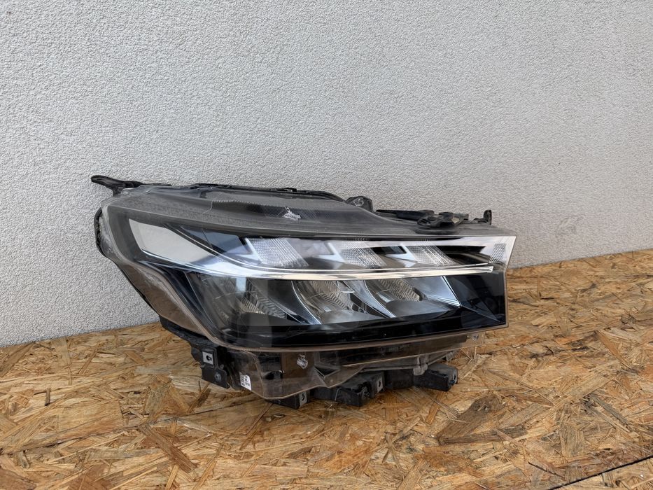 Far dreapta Suzuki SX4 S Cross 2021+ Full LED Original Europa