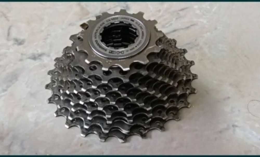 Shimano 105 - set pinioane