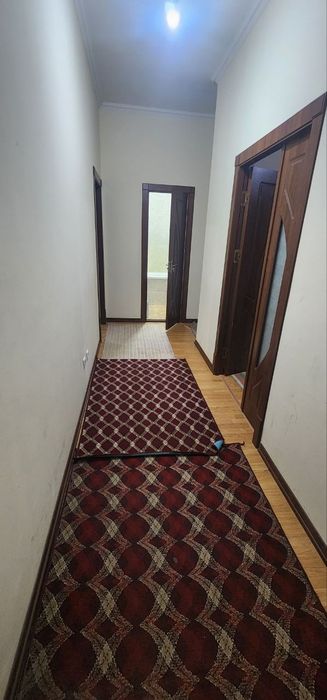 Срочно дом сотилади.