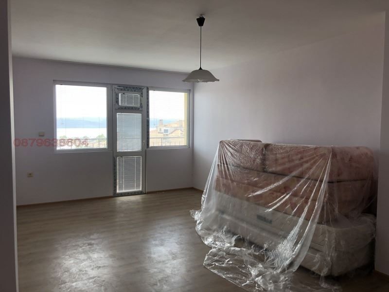 Продава се Двустаен апартамент в Варна, Бриз - 95 кв.м за 1937 €/кв.м - Снимка #4