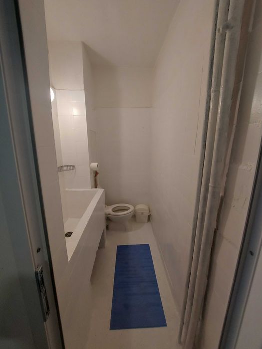 Дава се под наем Тристаен апартамент в Бургас, Славейков - 62 кв.м за 397.8 € - Снимка #3