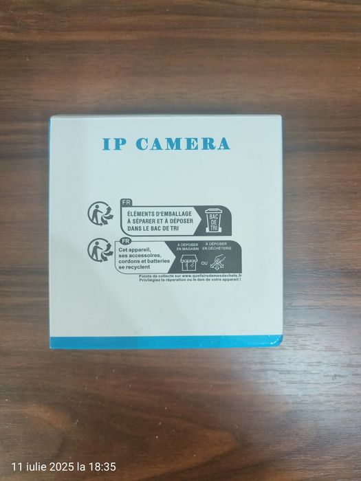 Vând mini cameră supraveghere WI-FI