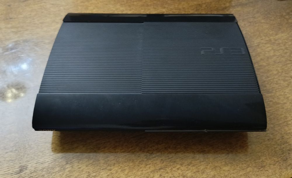 PlayStation 3 Super Slim 250 гб