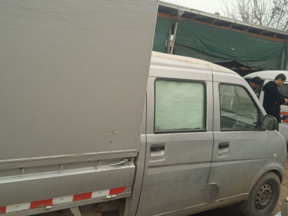 Lifan mashinasi yuk aftamobili