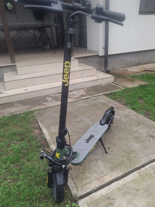 Vand trotineta electrica Jeep