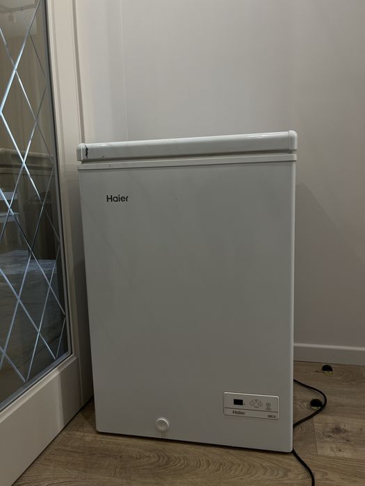 Морозильник Haier HCE103R 103 литра