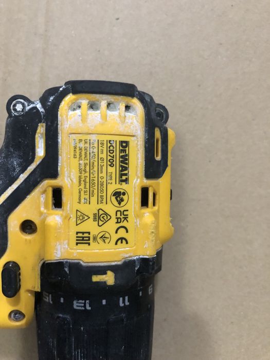 Masina gaurit Dewalt DCV 709