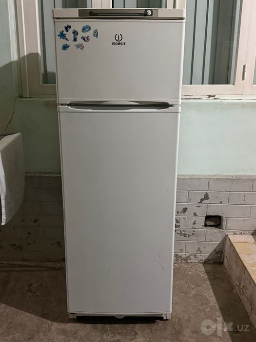 Xolodilnik Indesit