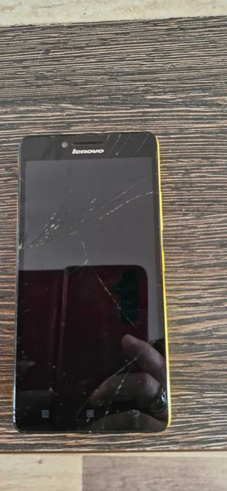 Telefoane defecte  diferite marci