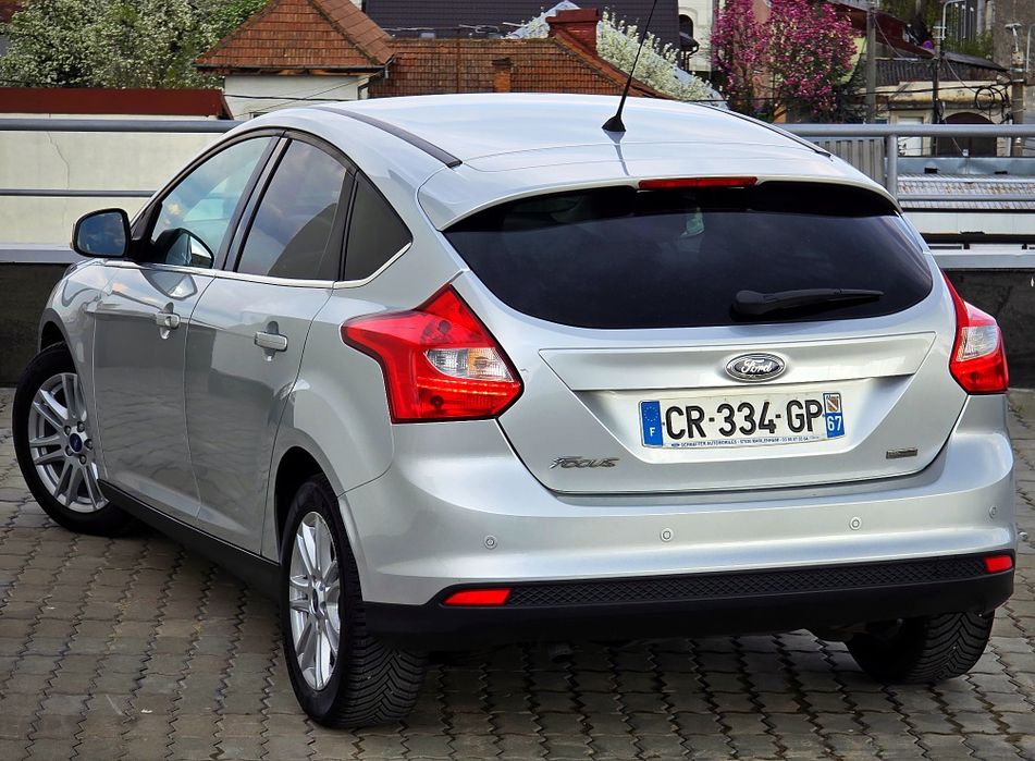 FORD Focus 2013 — imagine 4