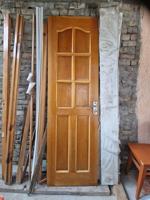 Двери для ванной комнаты